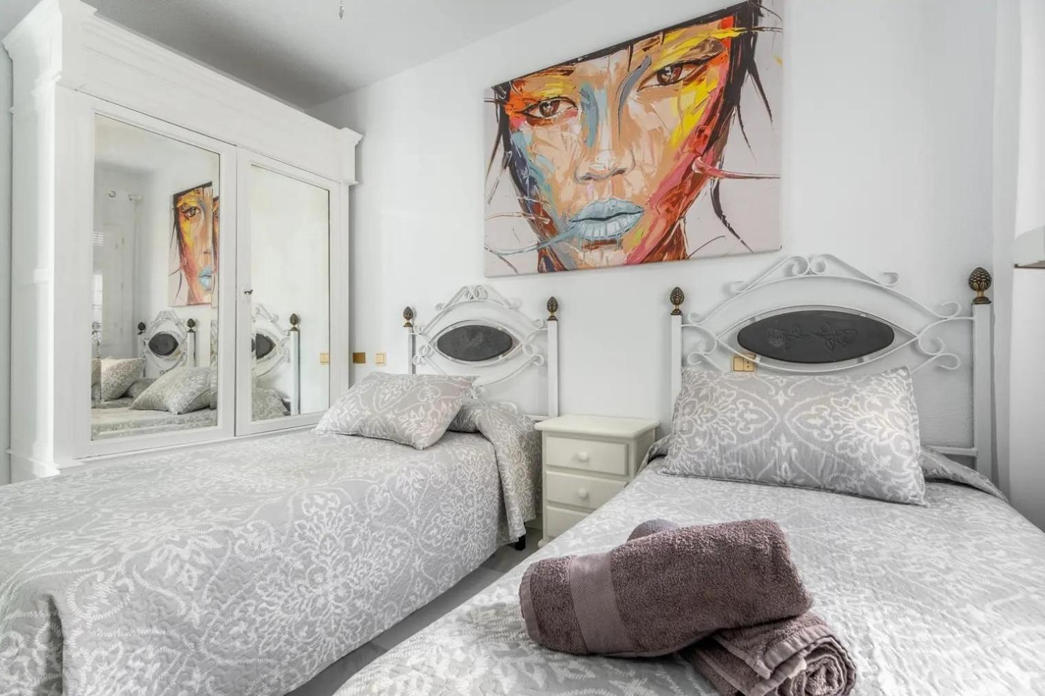 Amazing Penthouse On The Beach, Sea Views, Wifi, Airconditioning And Parking Torrevieja Exterior photo